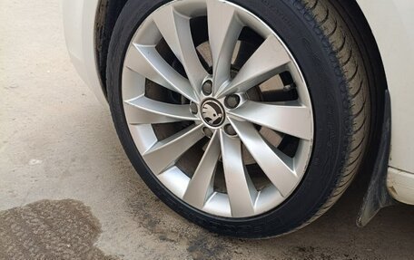 Skoda Octavia, 2015 год, 1 450 000 рублей, 14 фотография