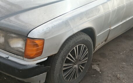Mercedes-Benz 190 (W201), 1990 год, 100 000 рублей, 4 фотография