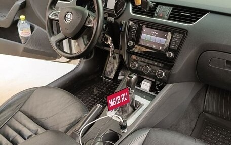 Skoda Octavia, 2015 год, 1 450 000 рублей, 9 фотография