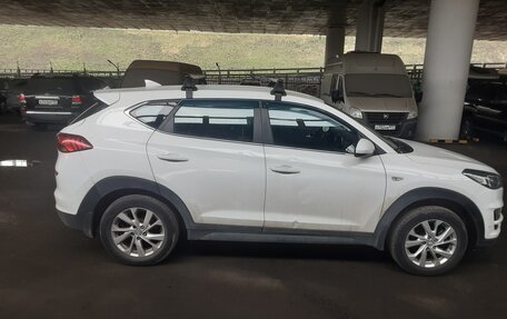 Hyundai Tucson III, 2019 год, 1 900 000 рублей, 2 фотография