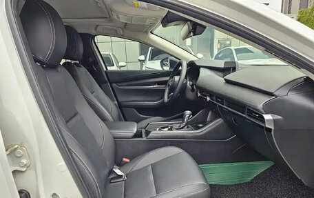 Mazda 3, 2021 год, 1 550 000 рублей, 4 фотография