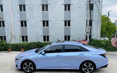 Hyundai Elantra, 2022 год, 1 370 000 рублей, 7 фотография