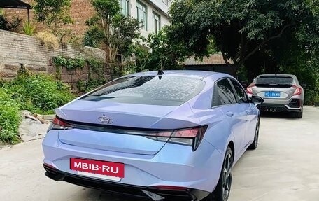 Hyundai Elantra, 2022 год, 1 370 000 рублей, 4 фотография