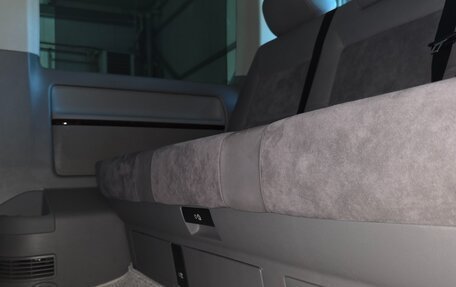 Volkswagen Multivan T5, 2005 год, 5 550 000 рублей, 12 фотография