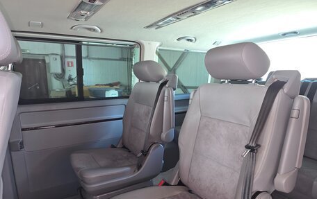 Volkswagen Multivan T5, 2005 год, 5 550 000 рублей, 10 фотография