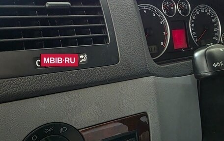 Volkswagen Multivan T5, 2005 год, 5 550 000 рублей, 22 фотография