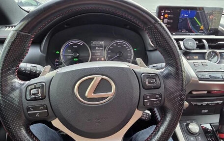 Lexus NX I, 2019 год, 4 400 000 рублей, 6 фотография