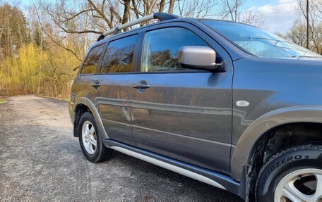 Mitsubishi Outlander III рестайлинг 3, 2004 год, 530 000 рублей, 9 фотография