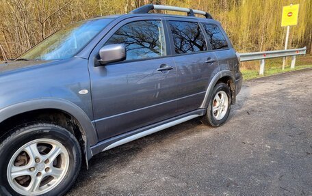 Mitsubishi Outlander III рестайлинг 3, 2004 год, 530 000 рублей, 17 фотография