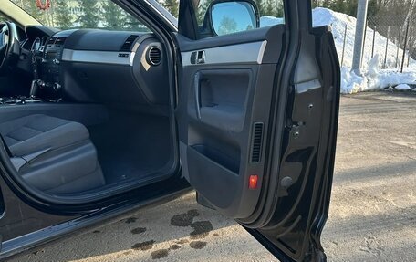 Volkswagen Touareg III, 2006 год, 950 000 рублей, 11 фотография