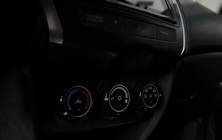 Mitsubishi ASX I рестайлинг, 2012 год, 920 000 рублей, 13 фотография