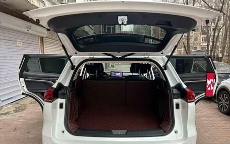 Haval H6, 2023 год, 1 380 000 рублей, 5 фотография