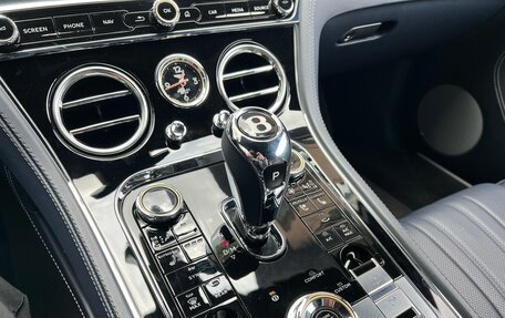 Bentley Continental GT III, 2020 год, 15 000 000 рублей, 29 фотография