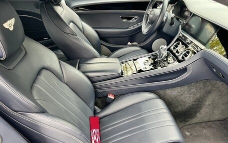 Bentley Continental GT III, 2020 год, 15 000 000 рублей, 20 фотография