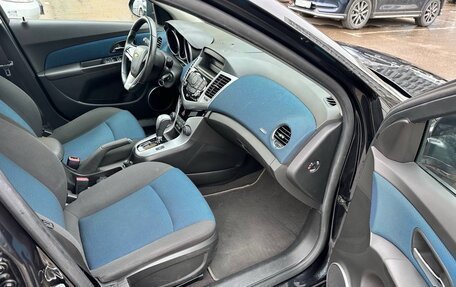 Chevrolet Cruze II, 2012 год, 999 000 рублей, 12 фотография