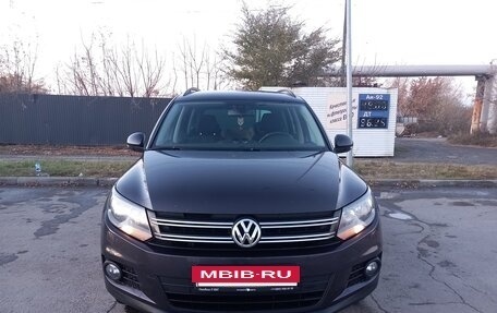 Volkswagen Tiguan I, 2015 год, 1 550 000 рублей, 2 фотография