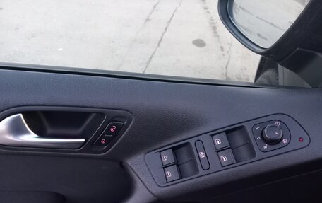 Volkswagen Tiguan I, 2015 год, 1 550 000 рублей, 11 фотография