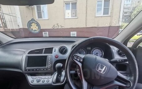 Honda Stream II, 2007 год, 850 000 рублей, 5 фотография