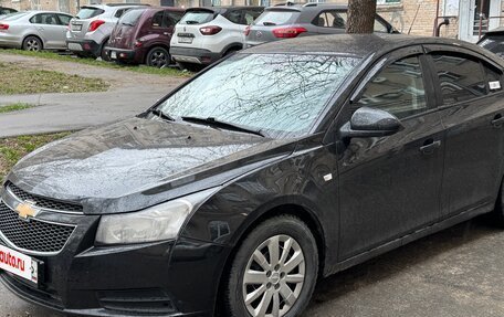Chevrolet Cruze II, 2012 год, 639 000 рублей, 2 фотография