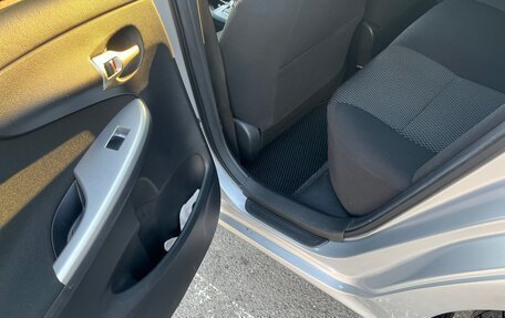 Toyota Corolla, 2011 год, 1 060 000 рублей, 6 фотография