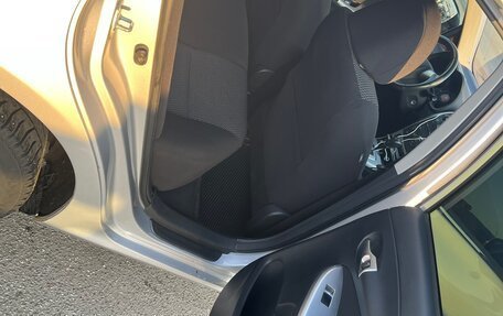 Toyota Corolla, 2011 год, 1 060 000 рублей, 14 фотография