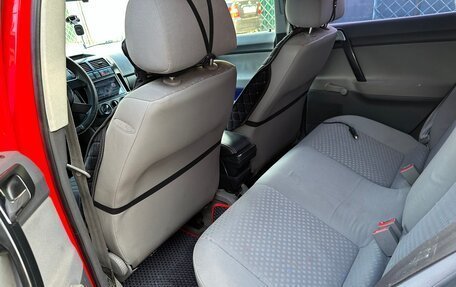 Volkswagen Polo IV рестайлинг, 2001 год, 345 000 рублей, 8 фотография