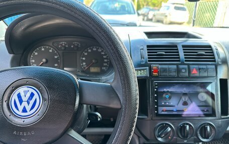 Volkswagen Polo IV рестайлинг, 2001 год, 345 000 рублей, 10 фотография