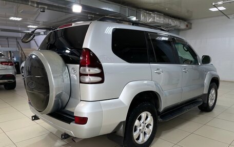 Toyota Land Cruiser Prado 120 рестайлинг, 2002 год, 1 545 000 рублей, 6 фотография