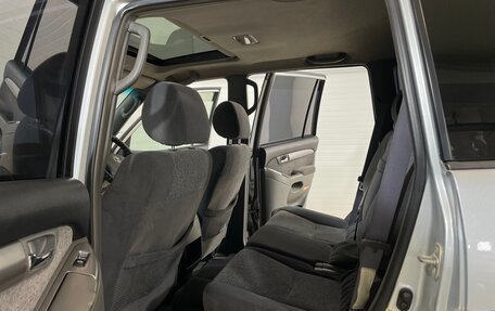 Toyota Land Cruiser Prado 120 рестайлинг, 2002 год, 1 545 000 рублей, 14 фотография