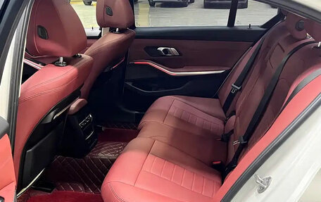 BMW 3 серия, 2021 год, 2 850 000 рублей, 14 фотография