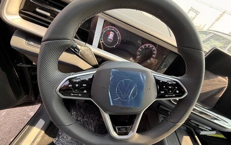 Volkswagen Teramont, 2026 год, 5 830 000 рублей, 13 фотография