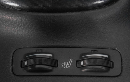 Toyota Avensis III рестайлинг, 2003 год, 599 000 рублей, 20 фотография