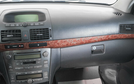 Toyota Avensis III рестайлинг, 2003 год, 599 000 рублей, 15 фотография