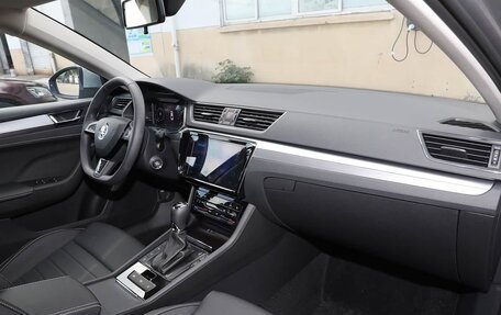 Skoda Superb III рестайлинг, 2025 год, 2 620 000 рублей, 21 фотография