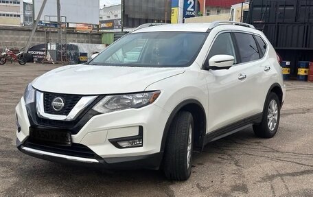 Nissan Rogue II, 2018 год, 1 990 000 рублей, 3 фотография