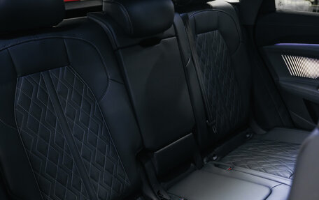 Audi Q5, 2025 год, 6 090 000 рублей, 13 фотография