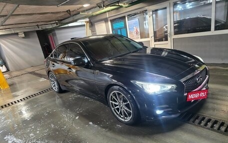 Infiniti Q50 I рестайлинг, 2015 год, 1 650 000 рублей, 7 фотография