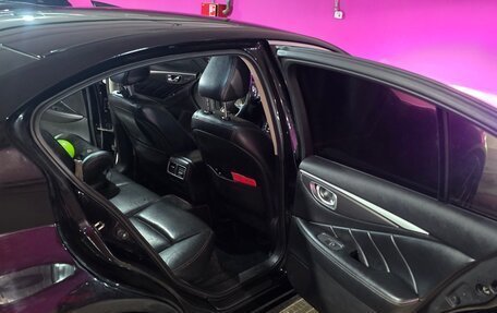 Infiniti Q50 I рестайлинг, 2015 год, 1 650 000 рублей, 17 фотография