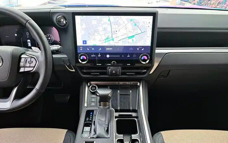 Lexus GX, 2025 год, 15 550 000 рублей, 20 фотография