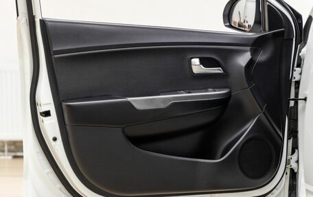 KIA Rio III рестайлинг, 2013 год, 780 000 рублей, 23 фотография