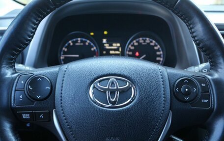 Toyota RAV4, 2019 год, 2 650 000 рублей, 9 фотография