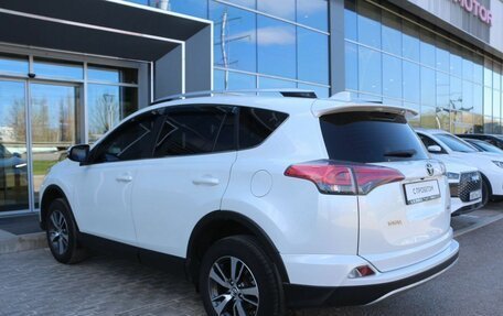 Toyota RAV4, 2019 год, 2 650 000 рублей, 4 фотография