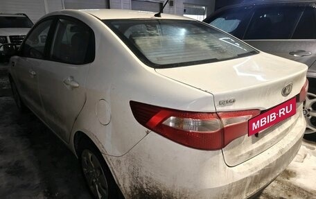KIA Rio III рестайлинг, 2013 год, 669 000 рублей, 3 фотография