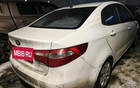 KIA Rio III рестайлинг, 2013 год, 669 000 рублей, 4 фотография