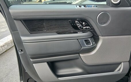 Land Rover Range Rover IV рестайлинг, 2019 год, 9 390 000 рублей, 26 фотография