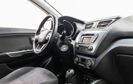 KIA Rio III рестайлинг, 2013 год, 948 000 рублей, 30 фотография