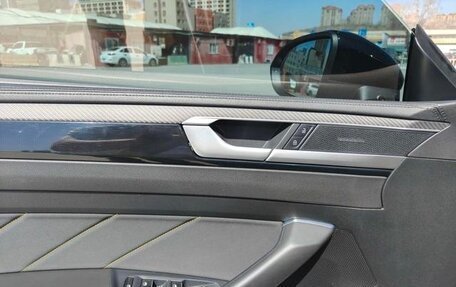 Volkswagen Passat CC, 2022 год, 4 180 000 рублей, 10 фотография