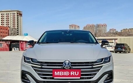 Volkswagen Passat CC, 2022 год, 4 180 000 рублей, 2 фотография