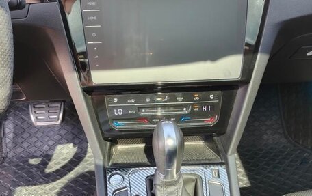 Volkswagen Passat CC, 2022 год, 4 180 000 рублей, 19 фотография