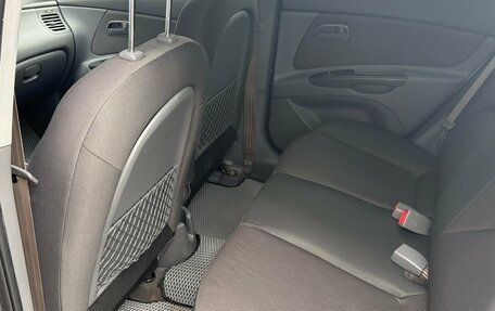 KIA Rio II, 2010 год, 690 000 рублей, 18 фотография